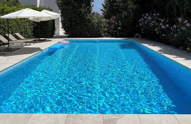 Fully renovated beautiful villa with garden and private pool