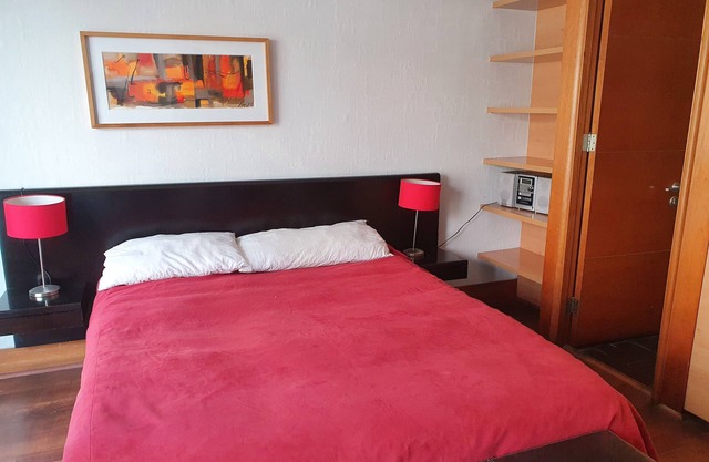 Furnished apartment with equipped terrace and air conditioning.