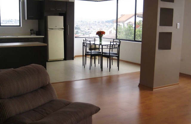 Furnished apartment, comfortable, location, view.