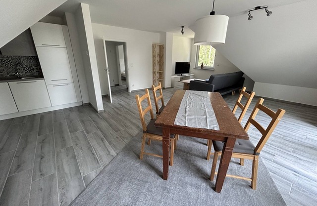 Furnished four-room top floor apartment with lake view