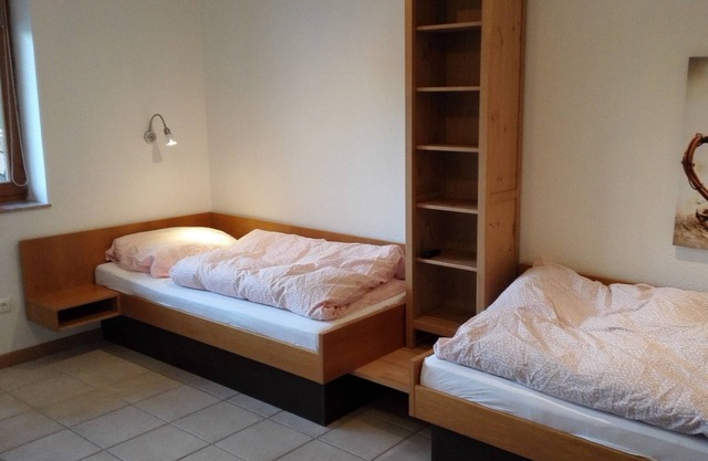 Furnished room 2 beds, small kitchen, own bathroom with shower