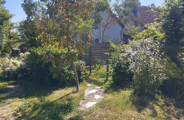 Furnished self-contained studio