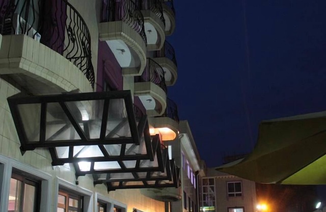 Futuris Hotel
