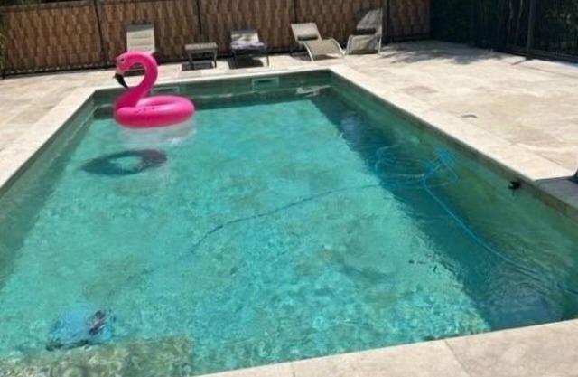 Gîte à la Campagne Dans un Parc Arboré Avec Piscine
