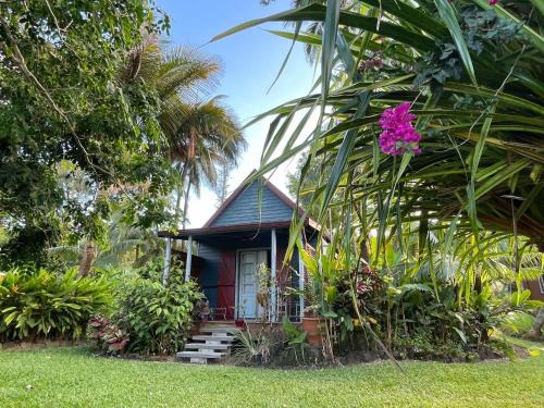 Gîte cosy pour 2 à Sainte-Rose, jardin créole - FR-1-786-43