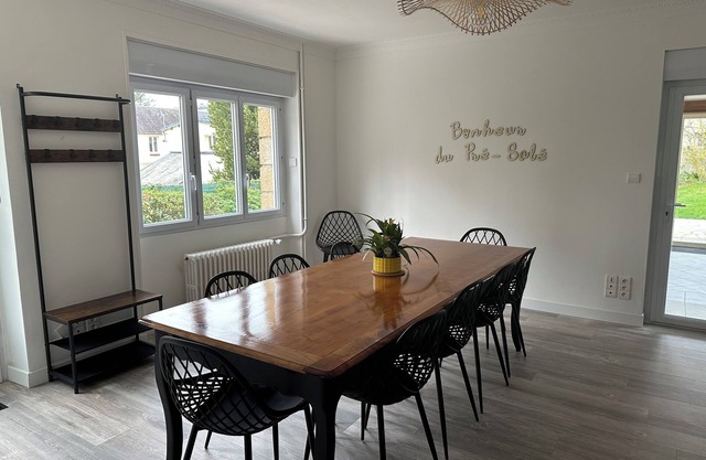 Gîte de bonheur du Pré-Salé town house 10 persons 4 bedrooms