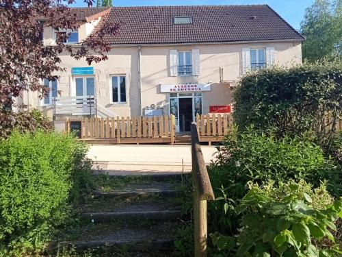 Gîte familial à Louroux, animaux acceptés, terrasse, proche nature - FR-1-489-569