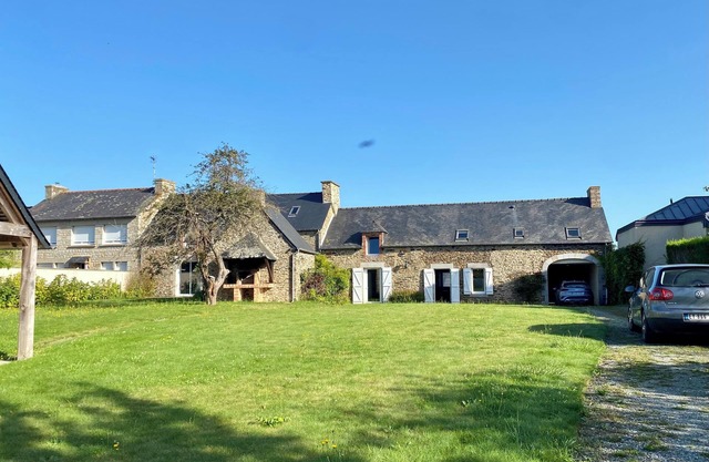 Gîte La Guyonnais, 250m2, Jardin Clos, 10mn Dinan