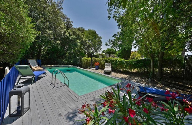 Gîte Pina - Gîte avec piscine partagée