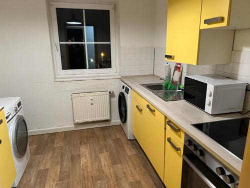 Günstige Ferien- und Monteurswohnung in Böhlen südlich von Leipzg Nähe A72