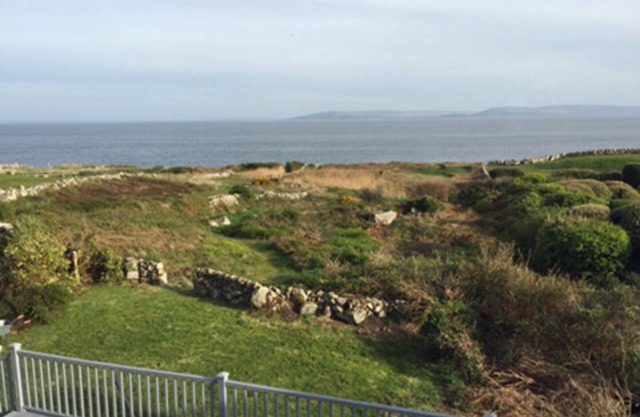 GALWAY BARNA DIRECT ATLANTIC OCEANFRONT 4 BED 8P WALK TRO OUR GARDEN TO OCEAN.