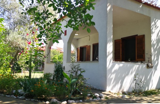 Garden Bungalow Valentina