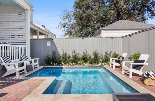 Garden District Home | Heated Plunge Pool
