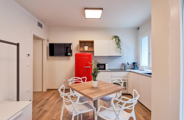 Gardenia Apartments