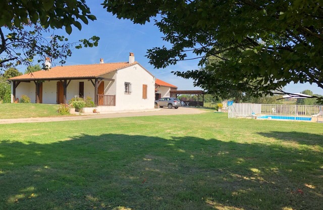 Gated family home with private pool