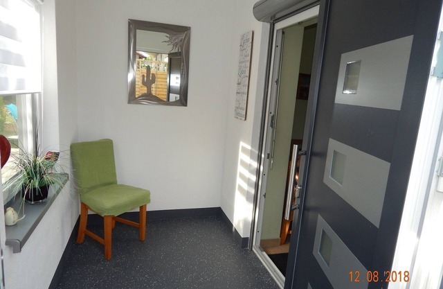 Gemütliche FeWo (60m2) im EG mit kleinem Garten & Terrasse