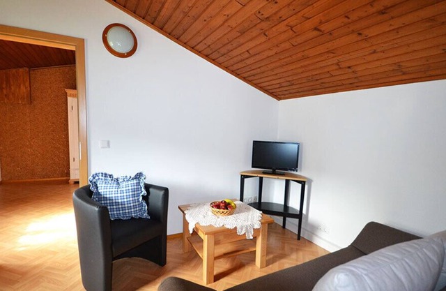 Gemütliche Ferienwohnung neben Hof mit Pferden