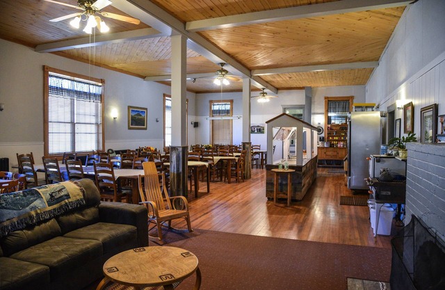 Geothermal Ranch Lodge with private Hot Springs Pool, Sleeps 25-50.