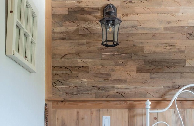 Get off the beaten track at our super cozy cottage!