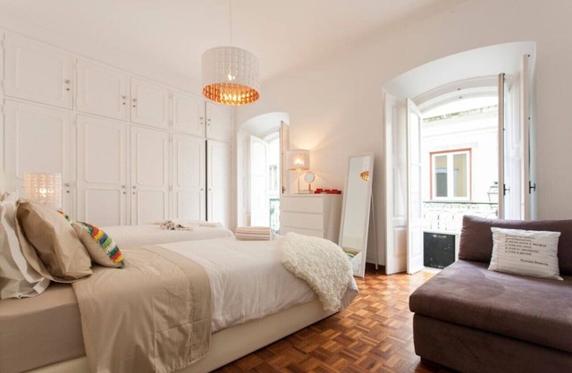 Ginjinha House | 4 Rooms | Bairro Alto | w/AC!