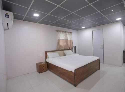 GIR KUTIR Farm and Resort