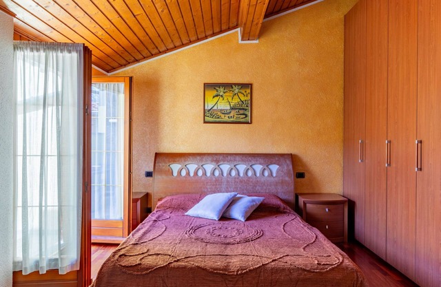 Girasole by Interhome