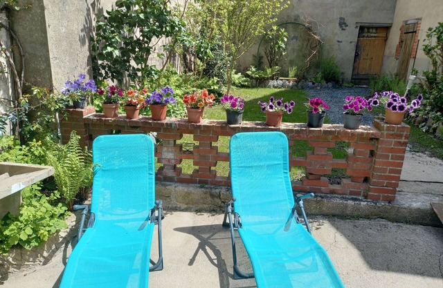 Gite Aigurande, 4 bedrooms, 13 persons
