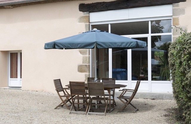 Gite Cressanges, 2 bedrooms, 4 persons
