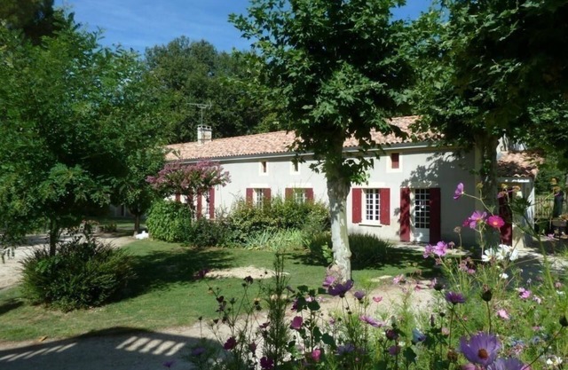 Gite DU Domaine DE Laubertrie