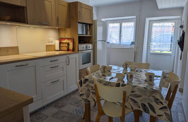 Gite Chasseneuil-sur-Bonnieure, 2 bedrooms, 4 persons