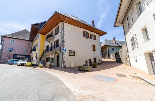 Gite GRENETTE - La compagnie du Bourg