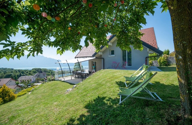 GITE LaurieRaphael VUE LAC DU BOURGET near ANNECY and mountains in ALL COMFORT,
