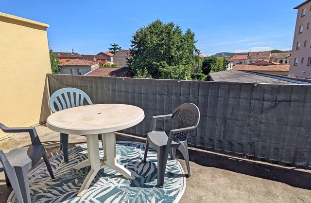 Gîte le Foch, large gîte in the center of Albi, ideal for family reunions