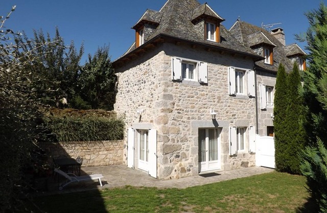 Gite Lieutadès, 2 bedrooms, 4 persons