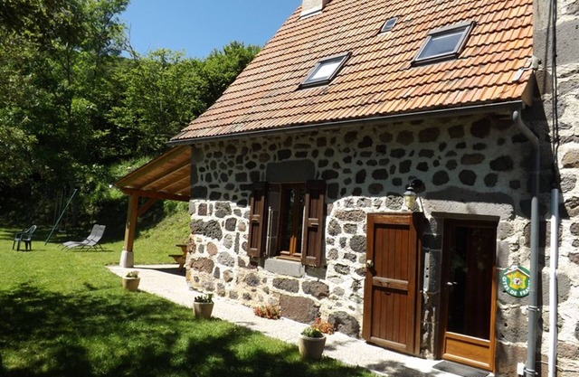 Gite Mandailles-Saint-Julien, 2 bedrooms, 4 persons
