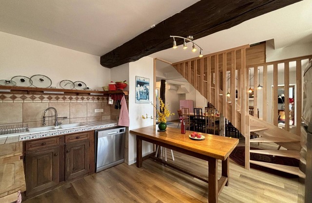 Gite Trézelles, 5 bedrooms, 12 persons