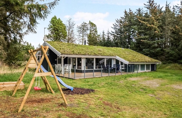 "Gladis" - 900m from the sea by Interhome