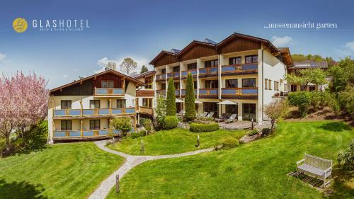 Glashotel