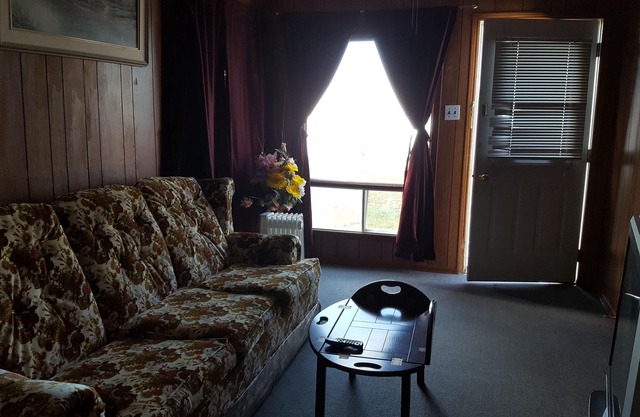 Glenwood Motel and Cottages