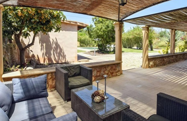 Global Cadernera - By Global Rental Holidays 8153