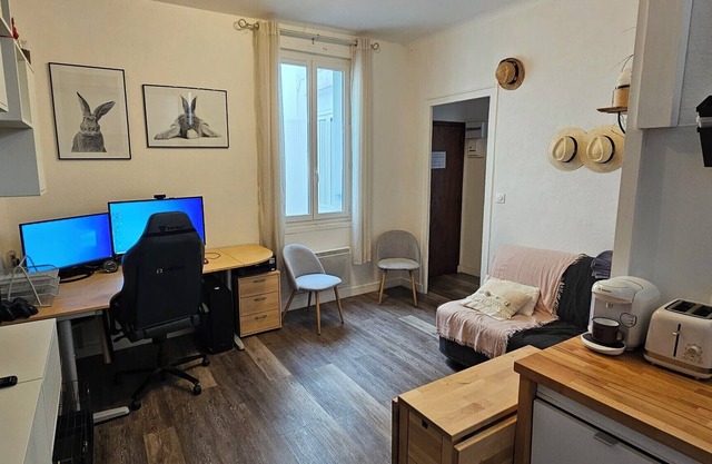 Golden nugget 2 steps from the heart of Bordeaux