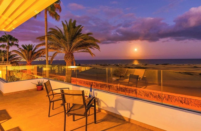 Golden Sahara - Three Bedroom Villa, Sleeps 6