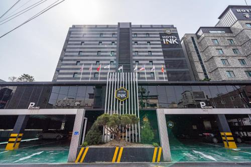 Gong-Ju TouristHotel INK