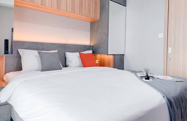 Good Deal And Homey 1Br (Without Living Room) Bintaro Embarcadero Apartment