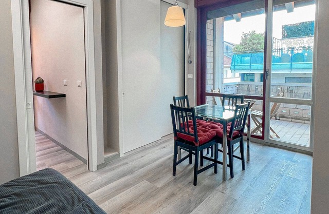 Gorgeous apartment near the metro