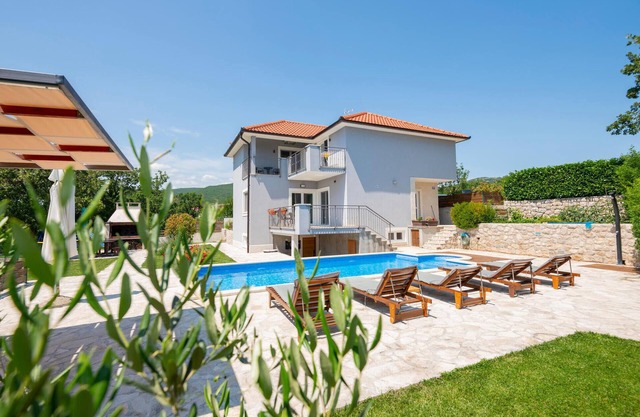 Gorgeous home in Blato na Cetini
