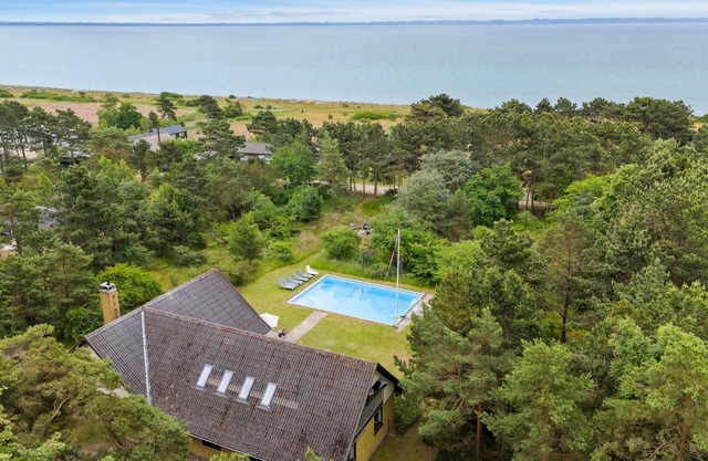 Gorgeous home in Sjællands Odde
