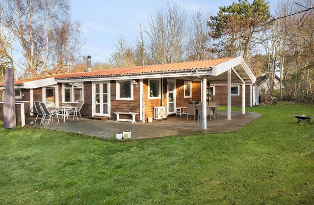Gorgeous home in Sjællands Odde