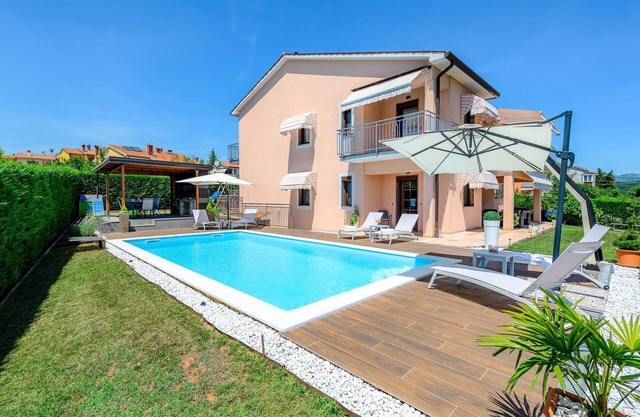 Gorgeous home in Labin with WiFi