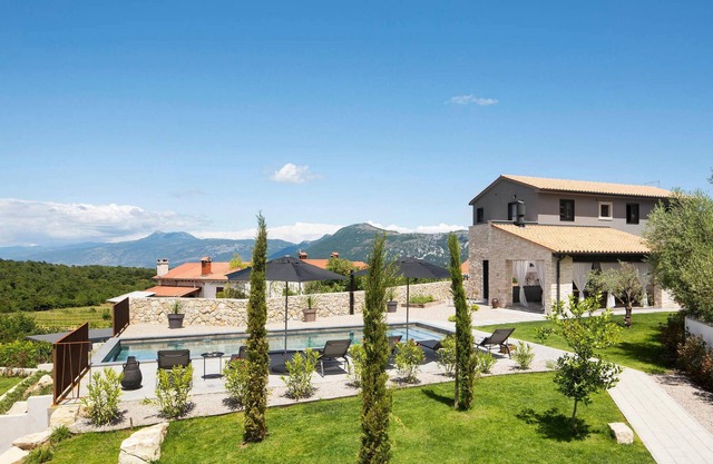 Gorgeous home in Labin with WiFi